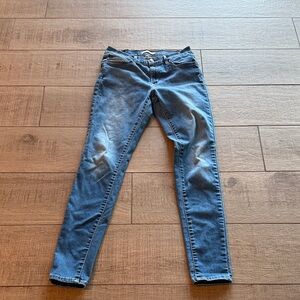 Classic Levi’s 710 Super Skinny Blue Women's Jeans size 30